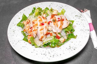 Caesar Salad with Grilled Chicken