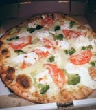 Broccoli Tomato Supreme Pizza