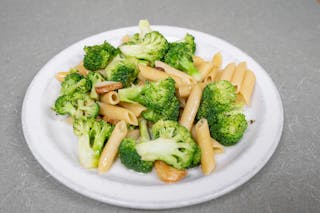 Penne with Broccoli, Garlic & Oil