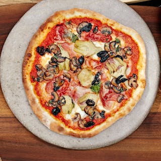 Capriciosa Pizza