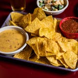 Chips, Queso & Salsa