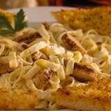 Fettuccini Alfredo & Garlic Toast