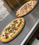 Classic Margherita Pizza