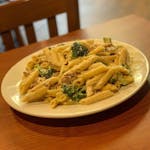 Chicken & Broccoli Alfredo Pasta