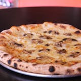 Neapolitan The White Out Pizza