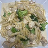 Chicken, Broccoli, Penne with Alfredo Sauce