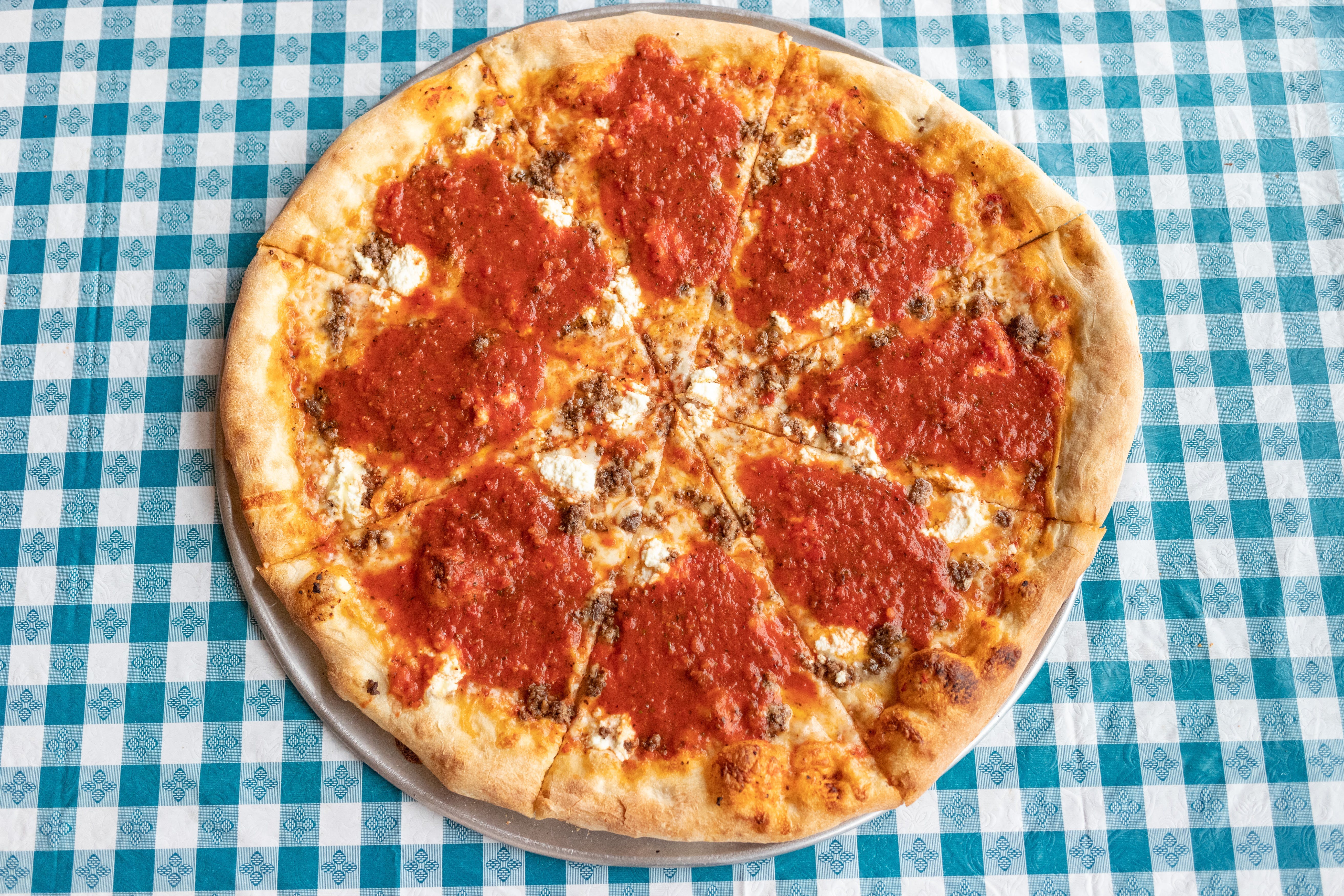 Beef Lasagna Pizza