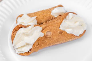 Fresh Filled Cannolis