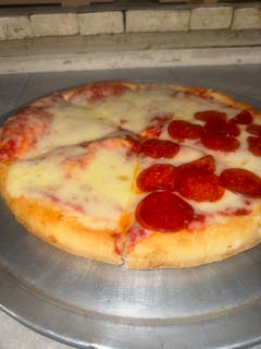 Plain  deep dish Pan Pizza