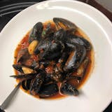 Zuppa Di Mussels with Red Sauce