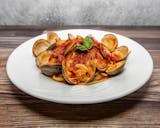 Pasta w/ Red Clam Sauce