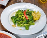 Broccoli With Garlic & Oil