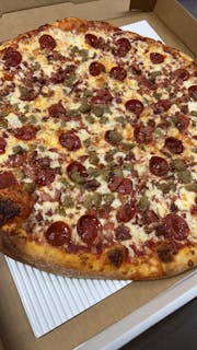 Round Meat Lovers Pizza