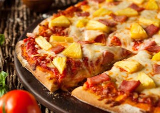 Hawaiian Pizza