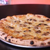 Neapolitan White Out Pizza