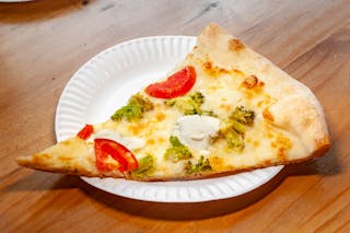 Verde White Pizza