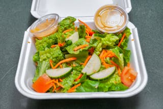 Traditional Garden Salad