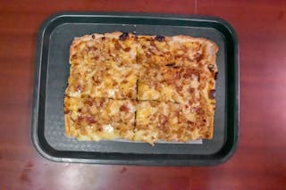 Chicken & Waffles Pizza