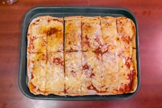Red Pizza