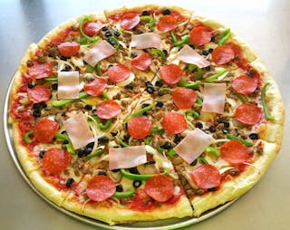 Deluxe Pizza