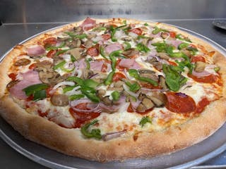 Special Deluxe Pizza