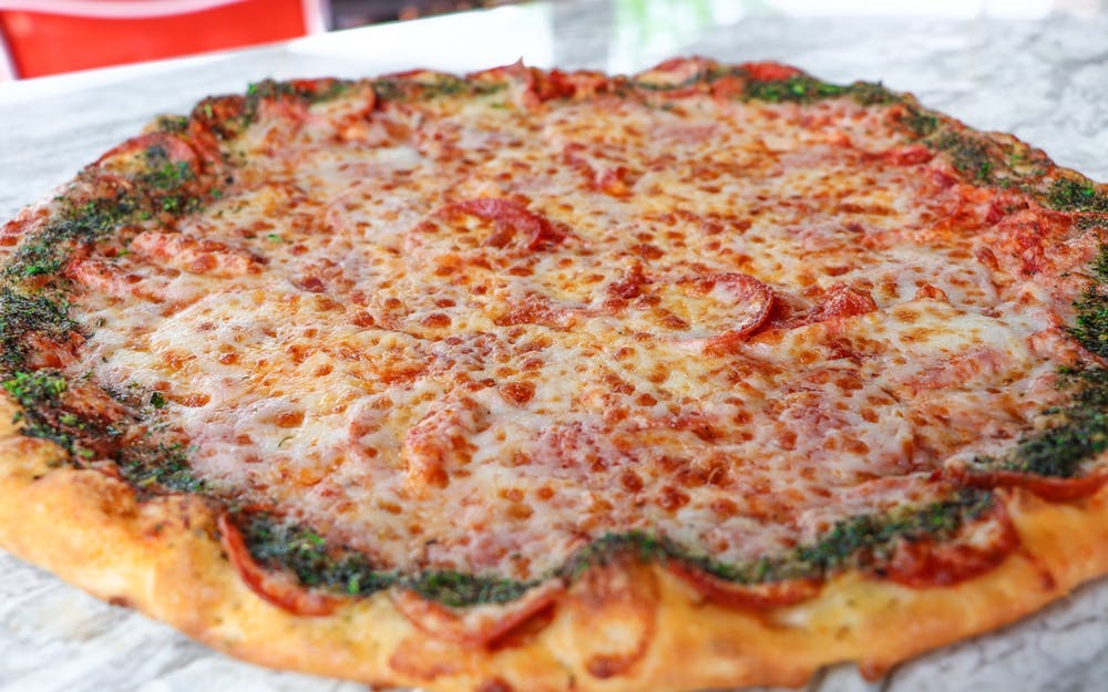 Order Cheese Pizza - Small 8" food online from Center Court Pizza & Brew store, League City on bringmethat.com