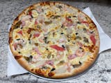 Seafood Pizza with White Sauce