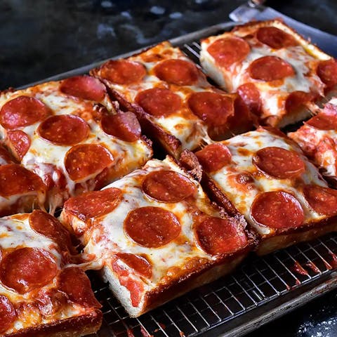 Jet's Pizza Menu: Pizza Delivery Detroit, MI - Order | Slice