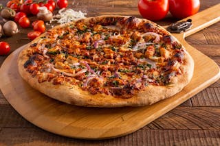 #5 BBQ Chicken Pizza