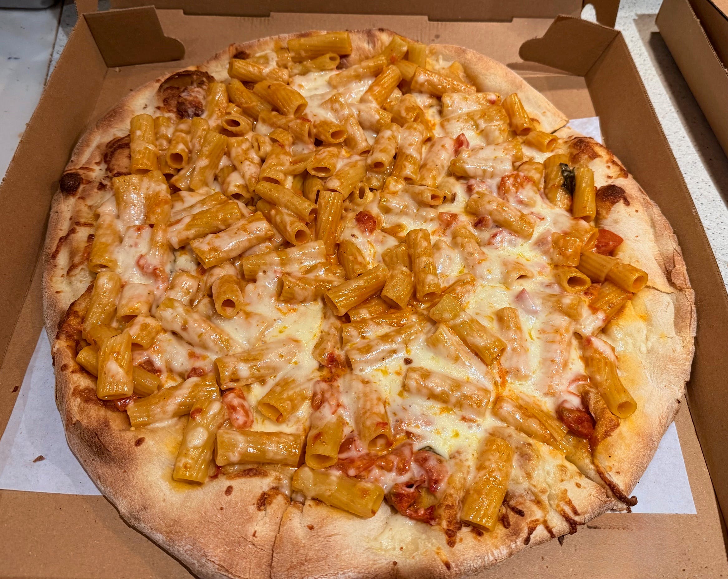 Pasta Pizza
