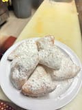Zeppolis