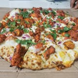 Achari Chicken Pizza