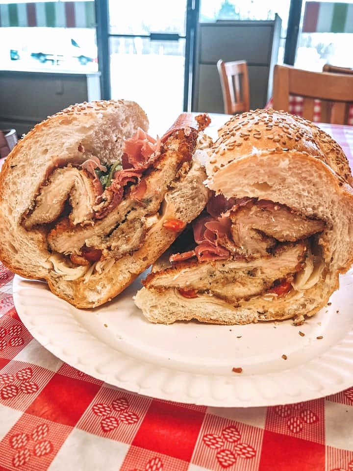 sandwich様4点おまとめページ Elevate Your Next BLT Sandwich With A Flavorful Bagel