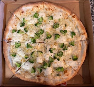 White Pizza with Broccoli