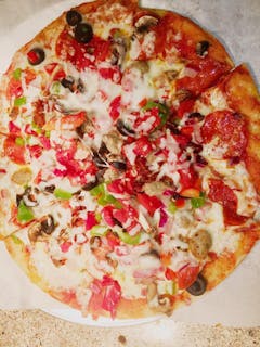 Primo's Supreme Pizza
