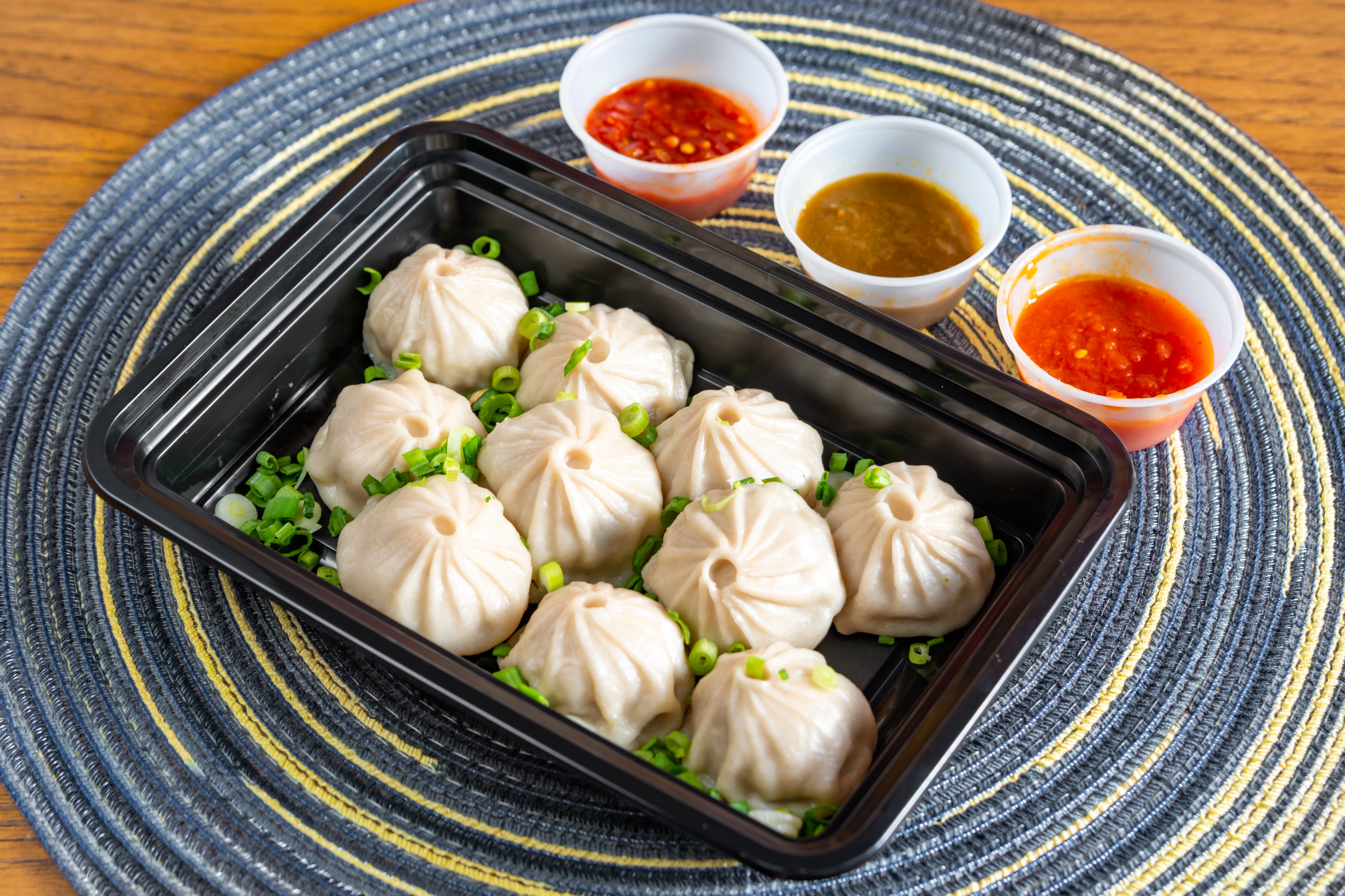 momos near me delivery