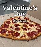 Medium 1 Toppings Heart Shaped Pizza