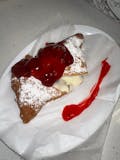 fried  pastelillo we.conoli cream chocolate chips