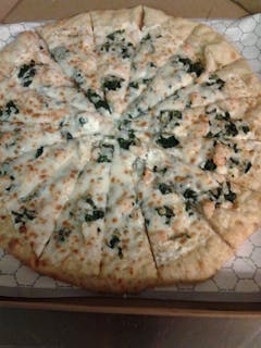 Chicken & Spinach Alfredo Pizza