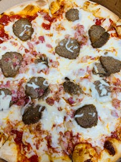 Meatball Pizza