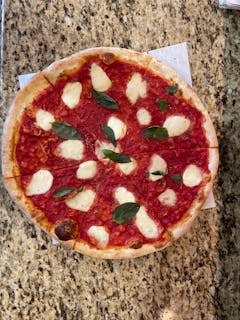 Regina Margherita Pizza