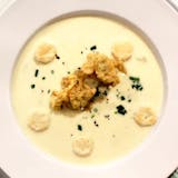 Classic New England Clam Chowder Soup