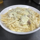Penne Alfredo Sauce with Chicken