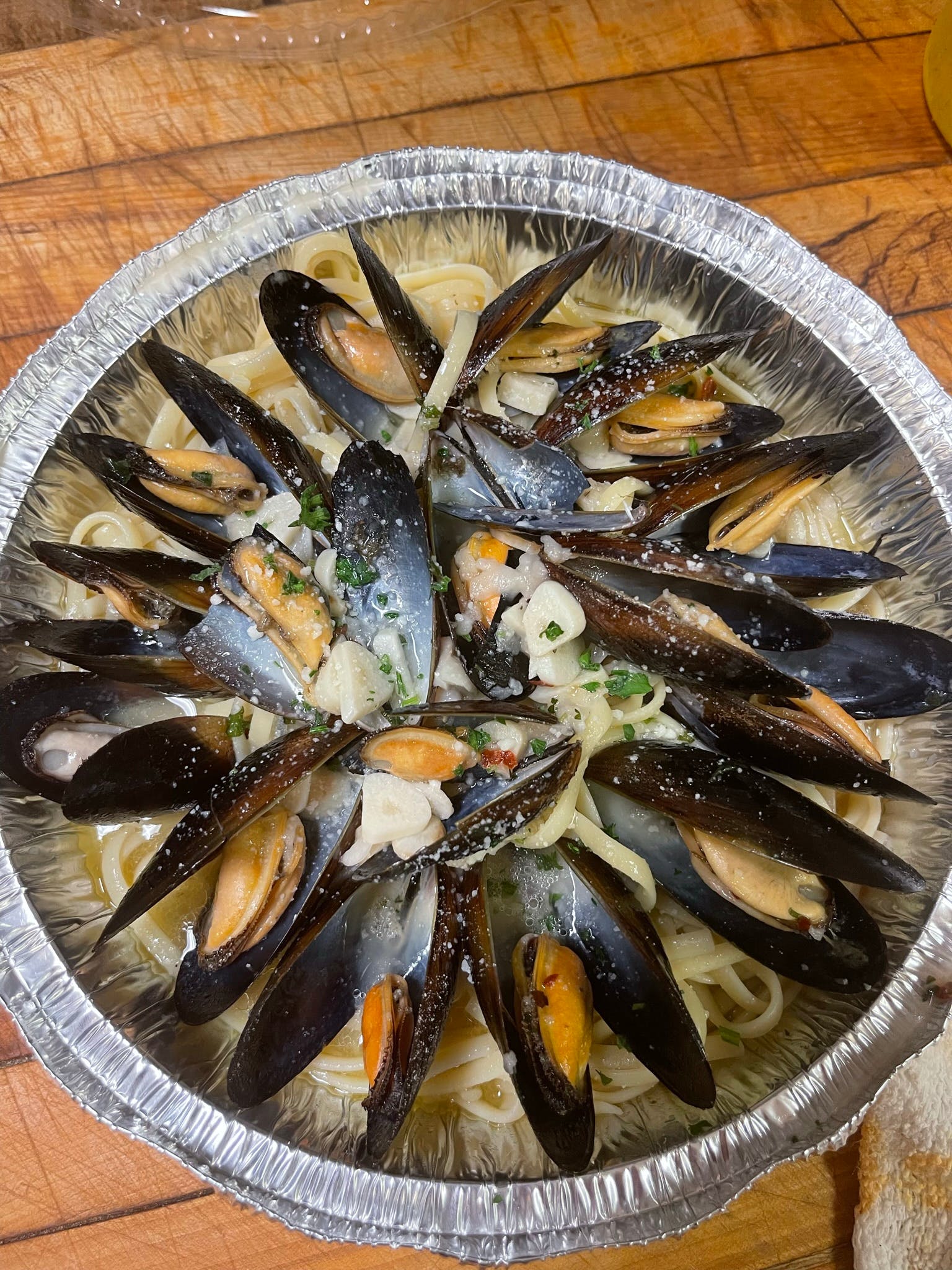 Mussels Alla Posillio with Red Sauce