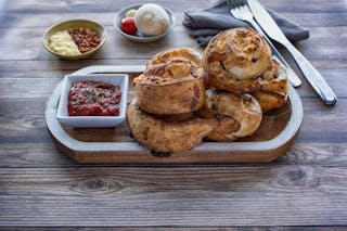 Culaccino Rolls