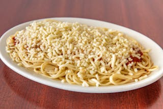 Spaghetti with cheese