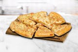 Piara Large Garlic Cheesy Bread