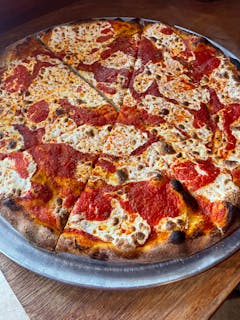 Traditional Margherita Pizza