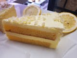 Lemoncello cake