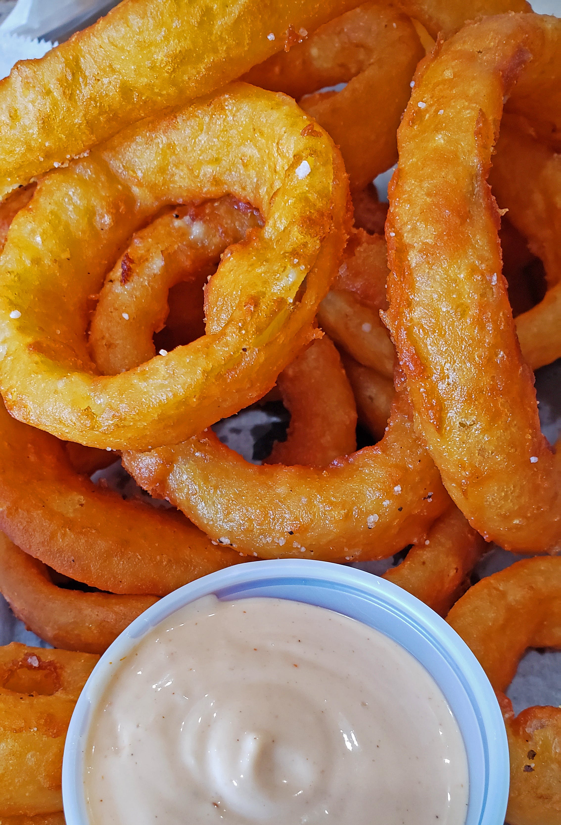 Order Onion Rings - Appetizer food online from Billy Deli Cafe store, Arlington on bringmethat.com